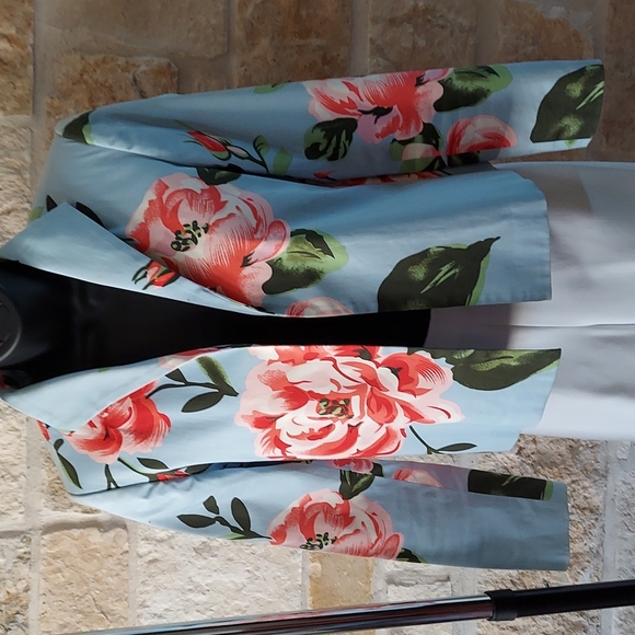 Spring jacket - Picture 2 of 4